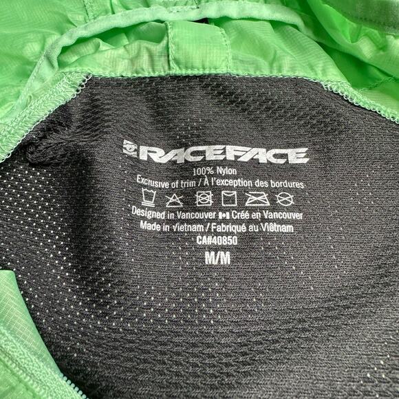 RACEFACE Race Face Nano Jacket Men's Size Medium Lightweight Hooded Green MTB - Picture 3 of 5